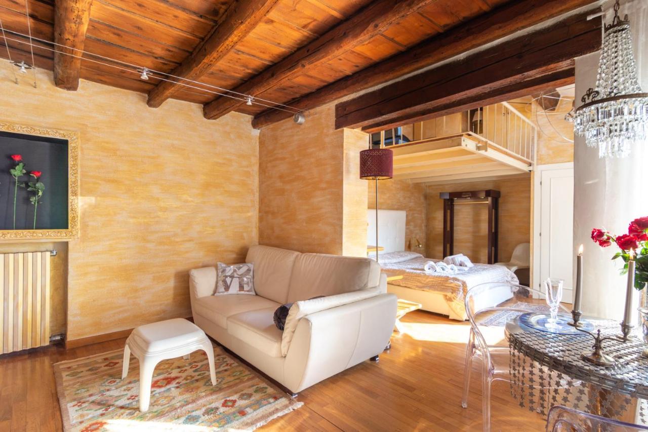 La Soffitta Di Giulietta - Design Loft Apartment Verona Exterior photo